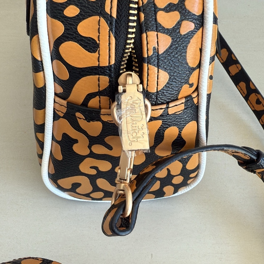 Von Dutch Small Bowling Bag Cheetah Print NWTs - Picture 3 of 8